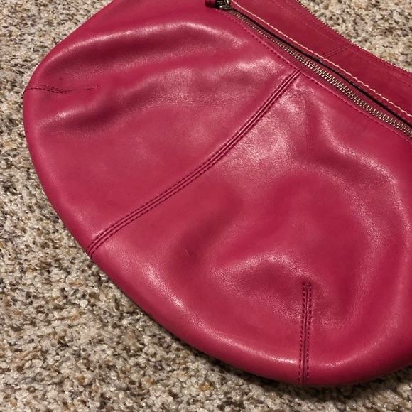 Cute Coach Handbag - Picture 6 of 7